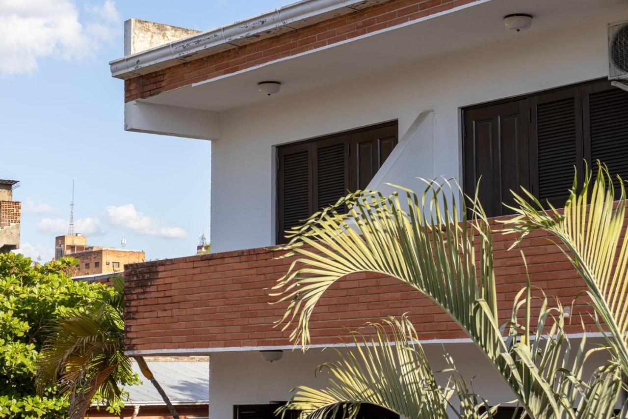 Das Heim Hotel Asuncion Ngoại thất bức ảnh